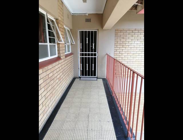 3 BEDROOM PROPERTY TO RENT IN FLORIDA